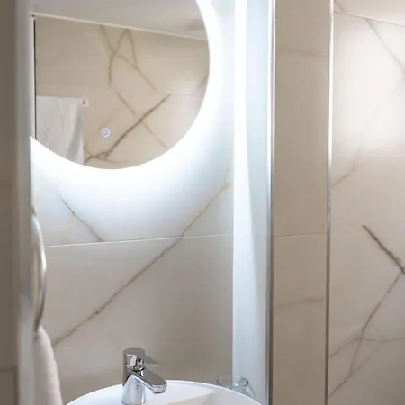 Grace Corner Hotel 3*